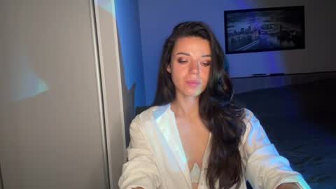 Sophie online show from July 14, 7:24 am