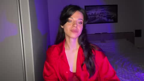 Sophie online show from July 27, 7:06 am
