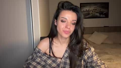 Sophie online show from June 26, 7:36 am