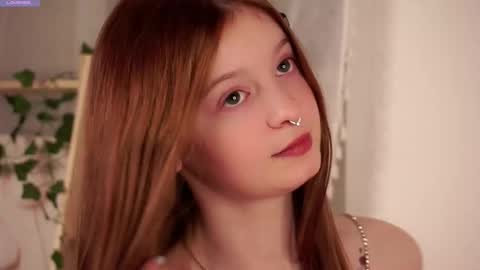 scarlet_fever10 online show from October 10, 12:00 pm