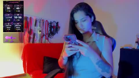 scarlet taylor kennedy online show from January 9, 4:01 pm