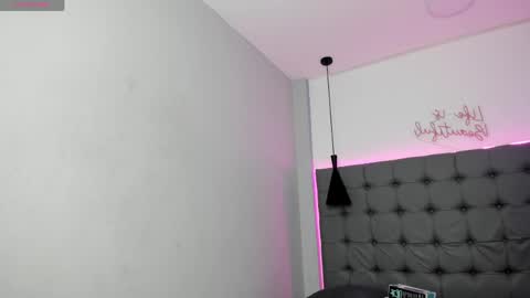 scarlet online show from May 25, 4:40 am