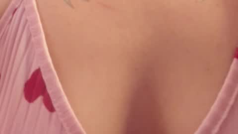 Scarlet  online show from January 17, 5:39 am