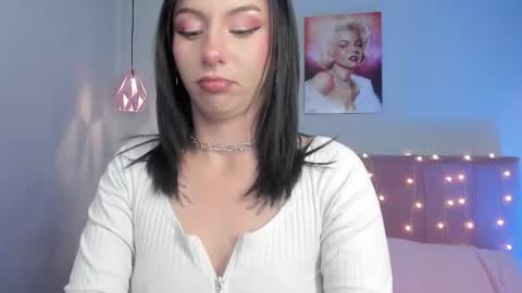 Scarlet  online show from July 29, 6:24 am