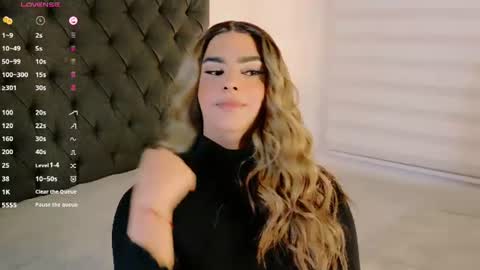 scarleth_sweety online show from July 31, 2:45 am
