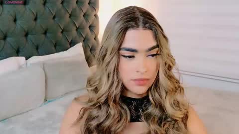 Snapshot of scarleth_sweety chatting on September 27, 2:09 am scarleth_sweety online show from September 27, 2:09 am