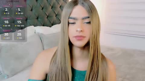 scarleth_sweety online show from December 2, 1:26 am