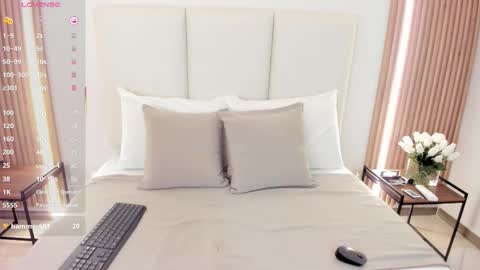 scarlethroa online show from February 20, 3:28 am