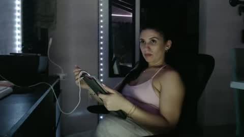 scarletmoons online show from March 17, 5:34 am