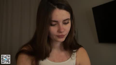 Scarlet online show from December 22, 8:48 pm