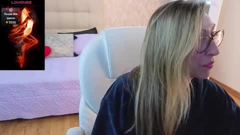 Scarlett online show from March 15, 12:08 pm