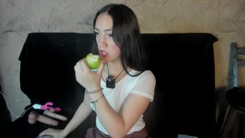 SCARLETT FOX  online show from February 13, 11:46 am