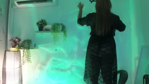 scarlett_enjoy1 online show from October 4, 3:32 pm