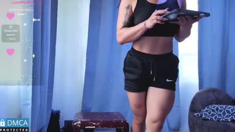 scarlett_fire5 online show from March 17, 5:29 pm