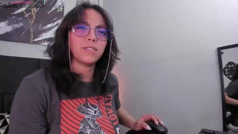 Scarllett online show from February 8, 5:00 am