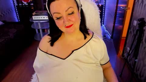 Snapshot of scarlett_ohara_1861 chatting on March 3, 7:49 pm Scarlett online show from March 3, 7:49 pm