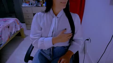 scarlet online show from July 24, 2:47 pm
