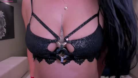 Scarlett online show from November 25, 2:38 pm