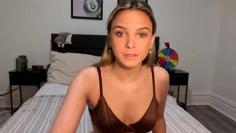 Scarlett online show from November 22, 3:43 pm