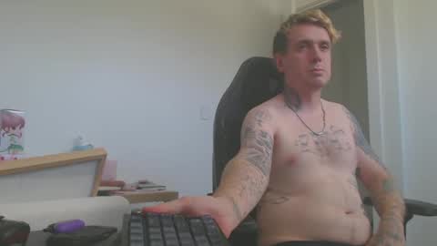 Snapshot of sceptixx chatting on January 27, 6:08 am sceptixx online show from January 27, 6:08 am
