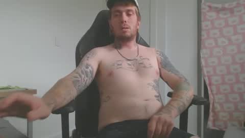 Snapshot of sceptixx chatting on March 11, 7:35 am sceptixx online show from March 11, 7:35 am
