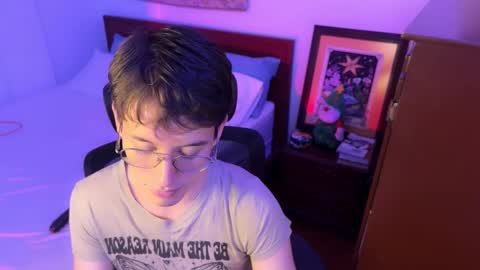 ScoobySnack online show from January 13, 2:30 am