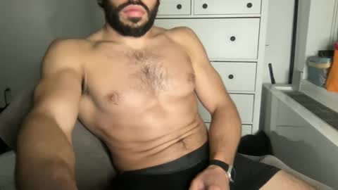 scootdub212 online show from March 2, 4:50 am