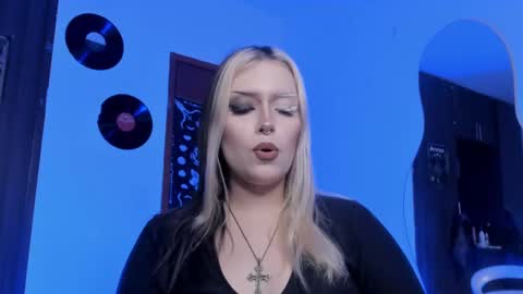 Goddess online show from October 24, 1:28 am