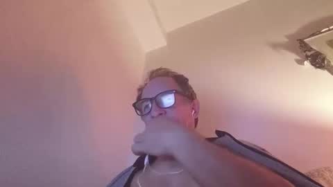 scotchwhieskie online show from May 16, 11:14 pm