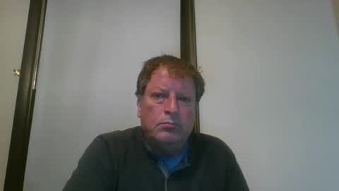 scottpbi52 online show from May 15, 2:53 am