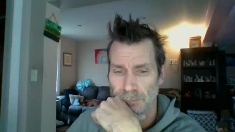 GettOffMyLawn online show from January 23, 3:43 pm