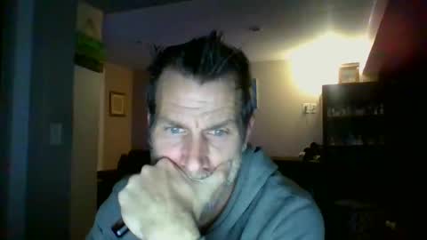 GettOffMyLawn online show from January 15, 12:36 pm