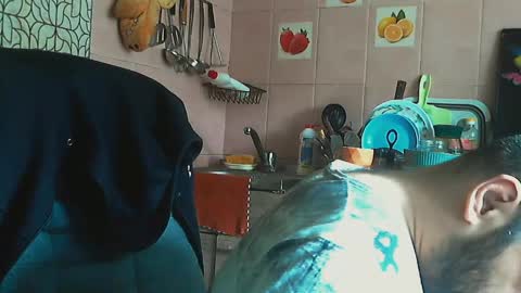 scuban87 online show from April 16, 6:46 am