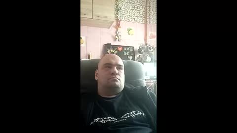 scuban87 online show from March 6, 9:19 am