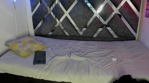 sebas_pretty7 online show from December 4, 12:38 pm