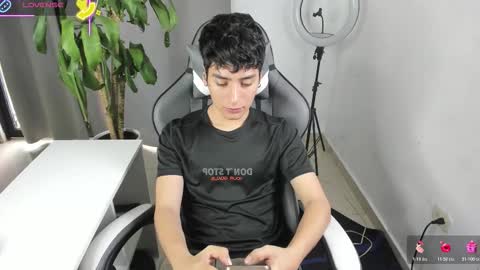 sebastian online show from March 7, 3:45 pm