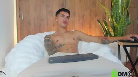 sebastian online show from February 20, 1:38 am