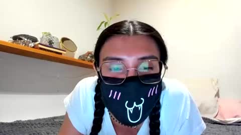 Nip online show from July 28, 7:39 pm
