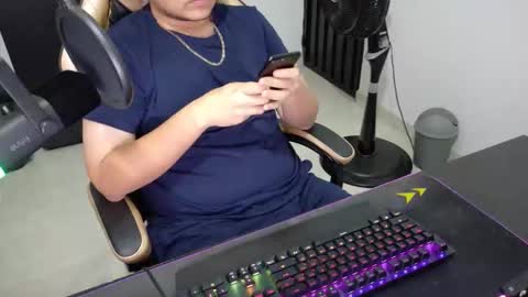 George online show from December 2, 3:27 am