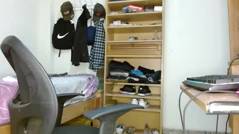 Sebas online show from February 8, 11:34 pm