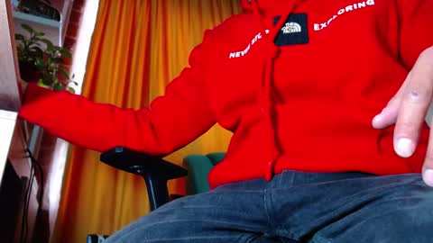 Sebastian online show from April 25, 1:41 pm