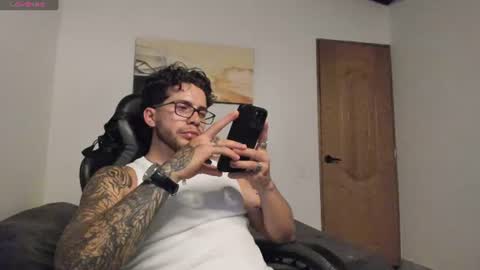 Lucian Sinclair online show from July 19, 2:58 am