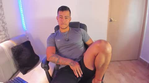 Sebas online show from February 3, 12:53 pm