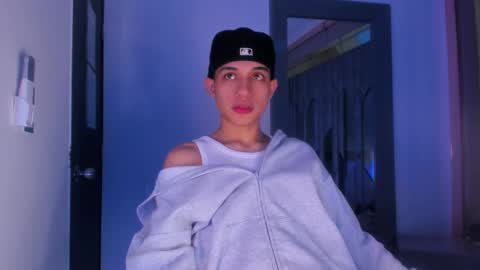 Sebastian online show from March 5, 8:51 pm