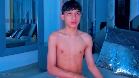 Sebastian online show from October 2, 9:02 pm