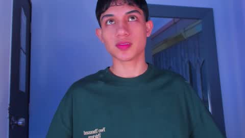 Sebastian online show from March 18, 8:37 pm