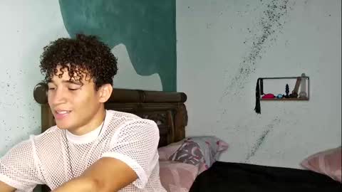 kai online show from December 11, 6:14 am