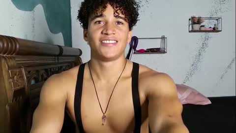 kai online show from December 24, 4:11 am