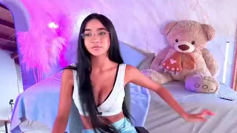 ASHLEY online show from July 22, 4:31 pm