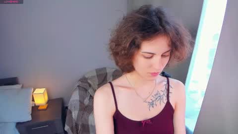 Mia online show from July 30, 6:03 am
